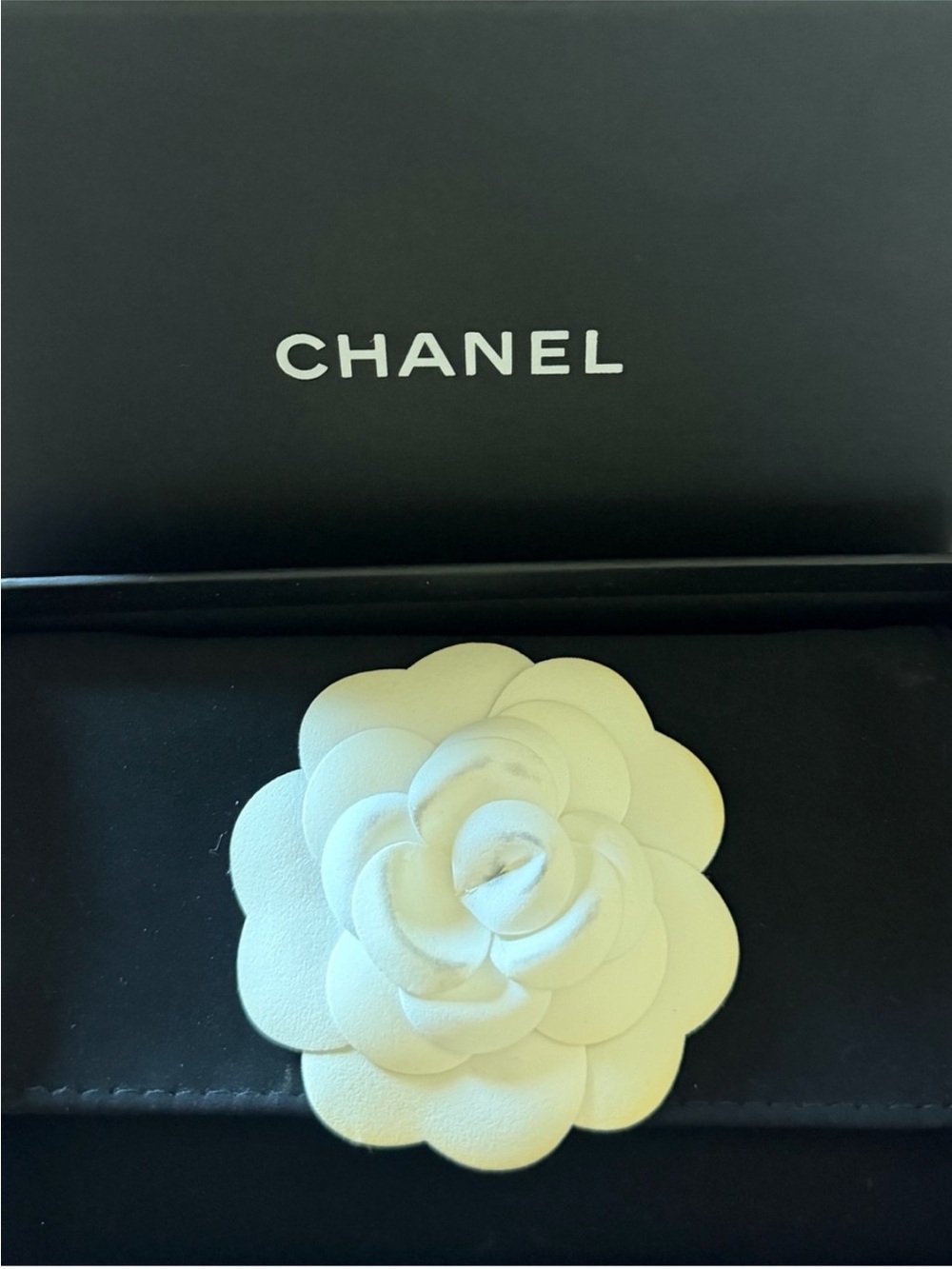 🖤🤍🖤Chanel Quilted CC Logo Lambskin Wallet🖤🤍🖤 - Picture 9 of 12